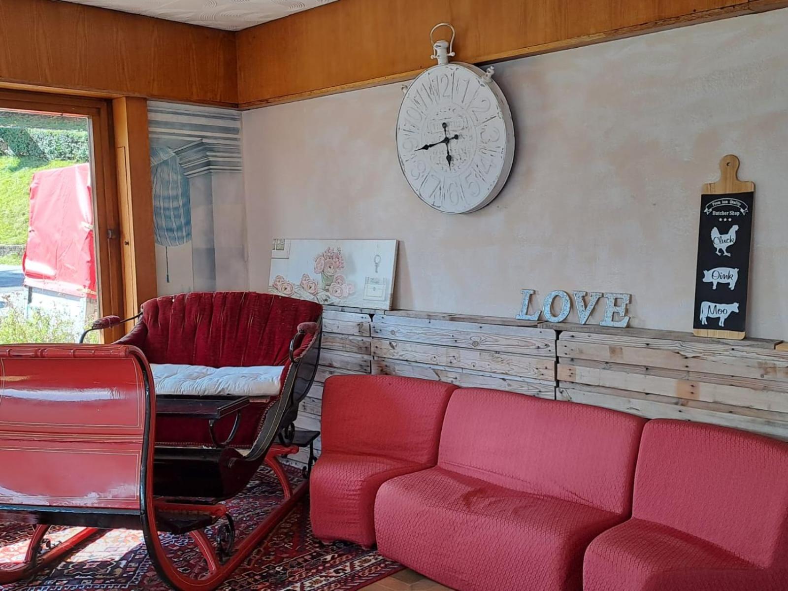 Provinciale 79 Hotel Magreglio Bagian luar foto