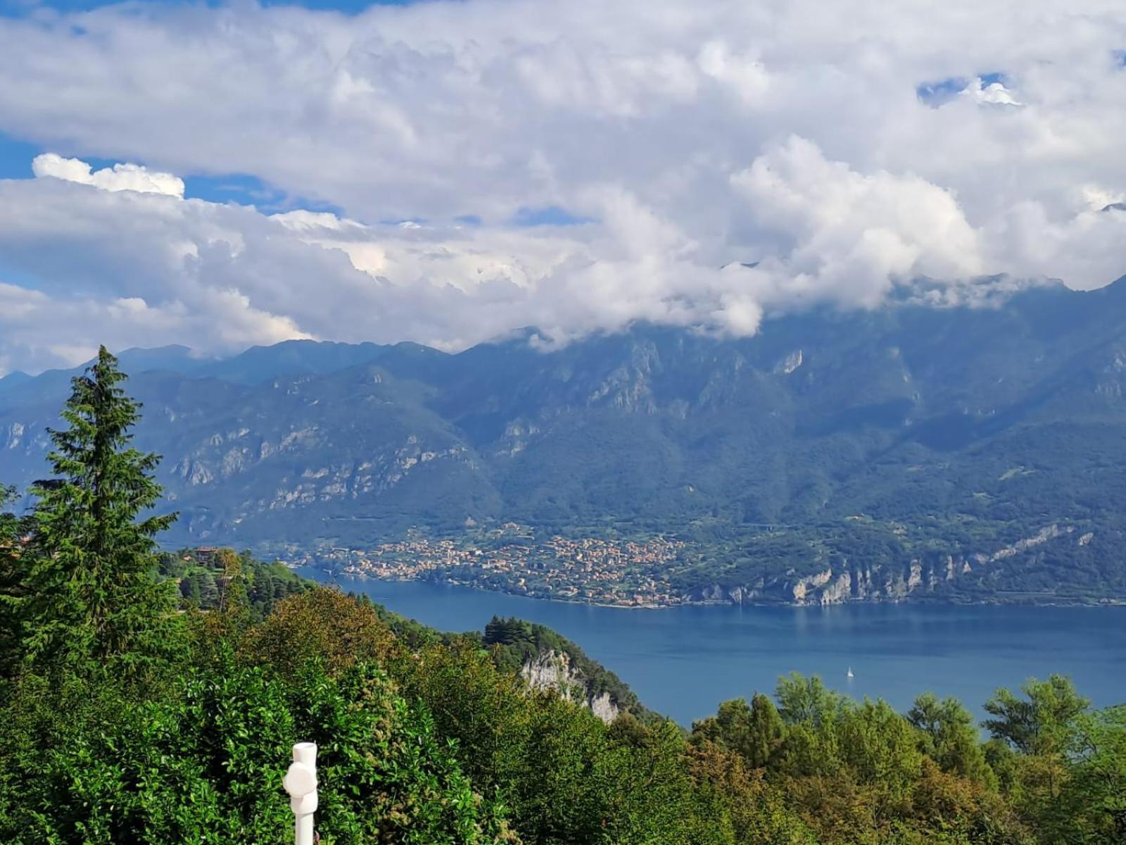 Provinciale 79 Hotel Magreglio Bagian luar foto